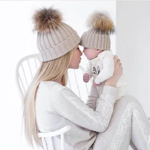 2PCS New Fashion Mommy and Me Winter Warm Hats