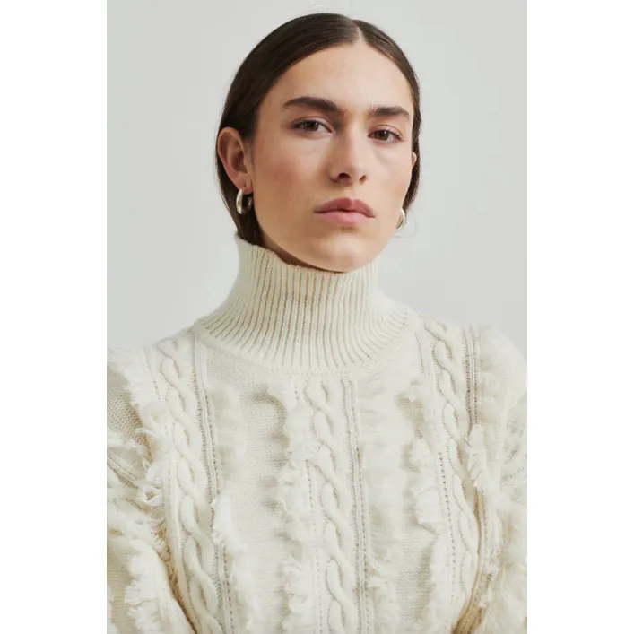 Authentic Knit T-Neck Eggnog