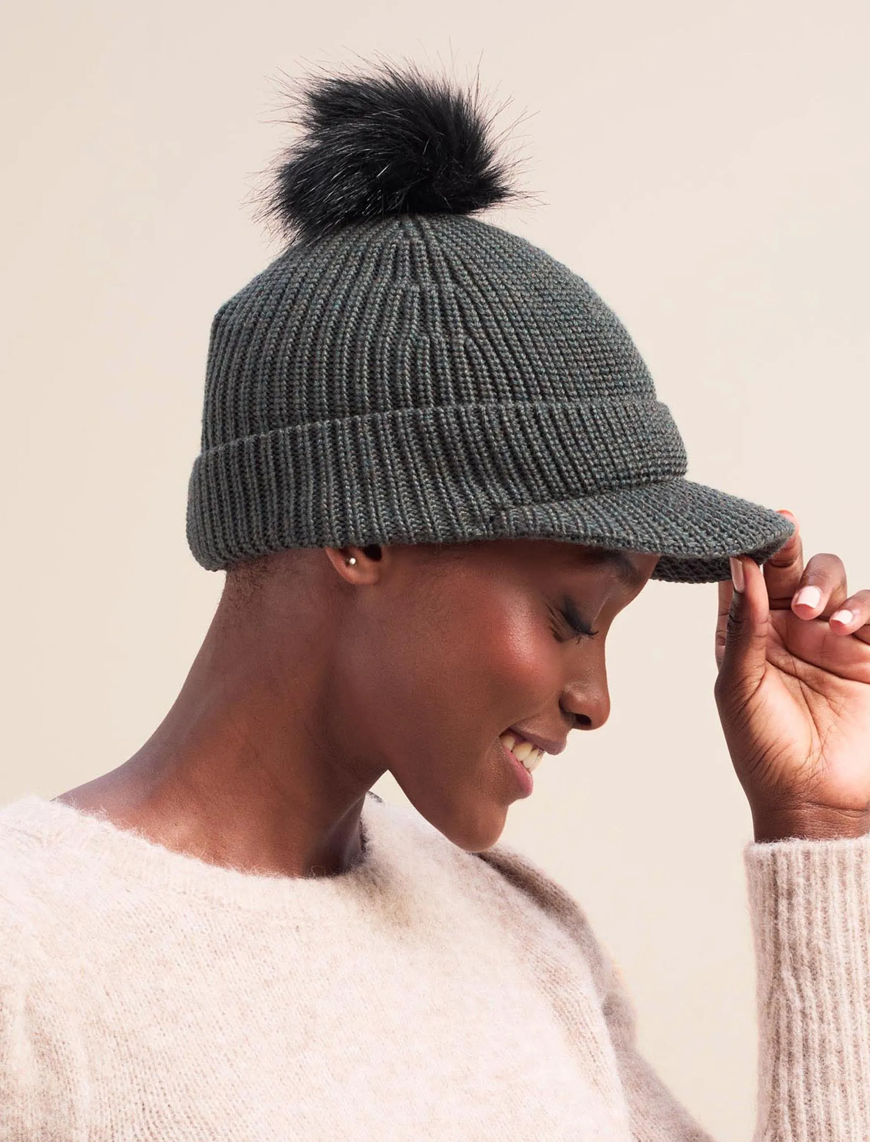 Beata Wool Hat - Khaki