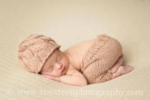 Beige Cable Knit Newborn Hat and Pants Set