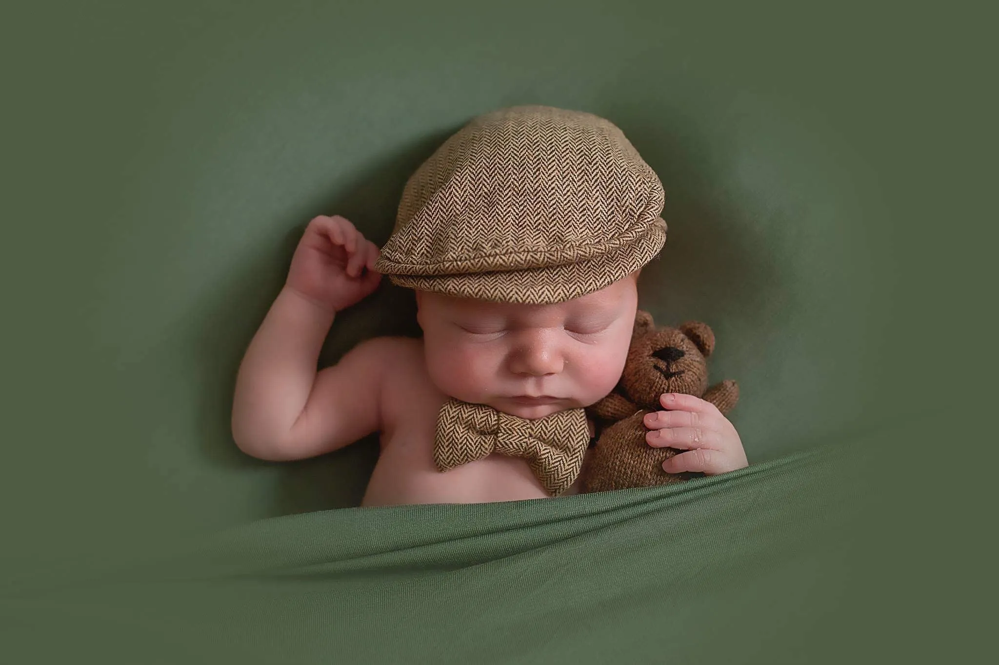 Brown Newborn Newsboy Hat and Bowtie Set