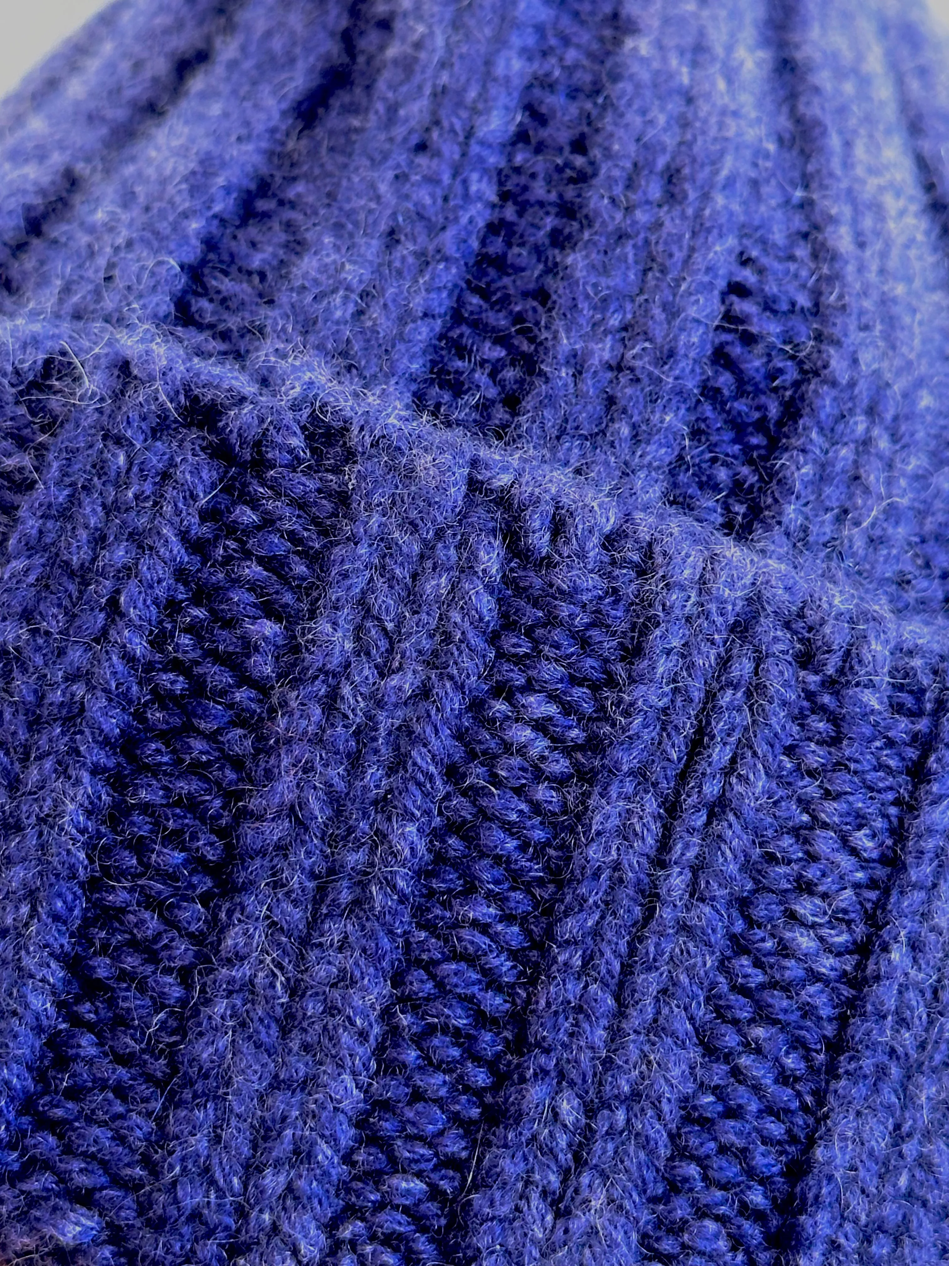 Cableami Denim Blue Cashmere Knit Beanie