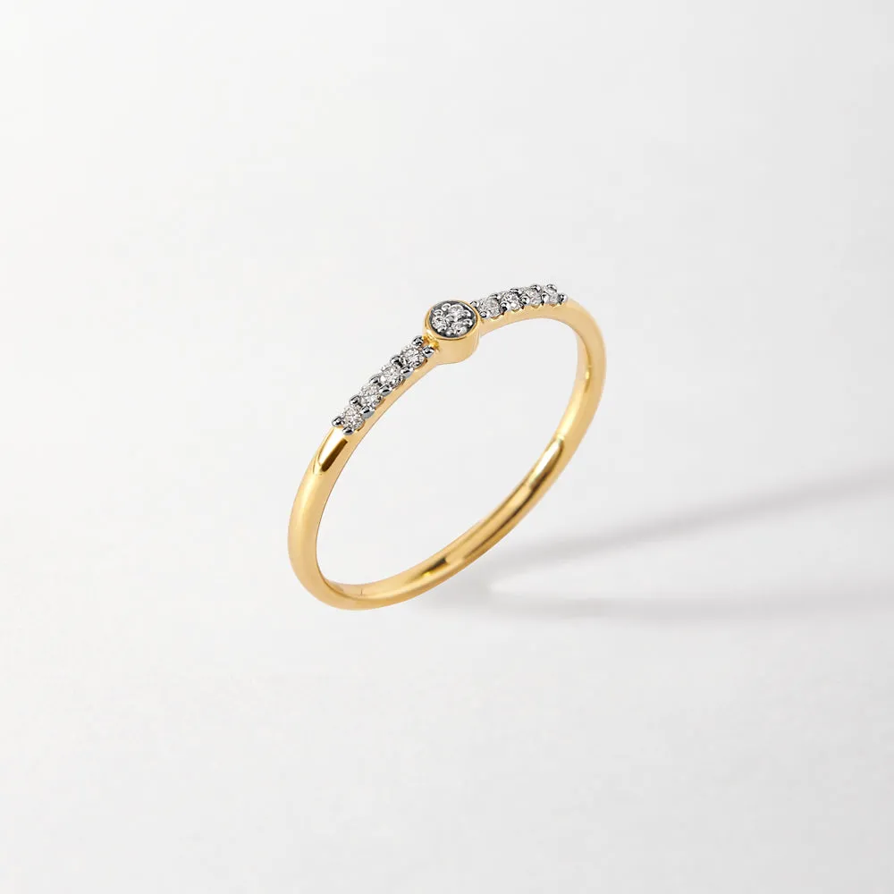 Cluster Diamond Ring - Yellow Gold