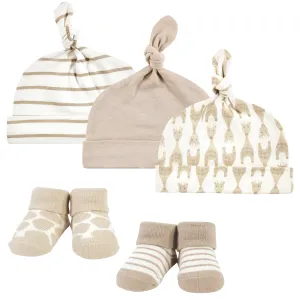 Hudson Baby Cap and Socks Set, Modern Giraffe