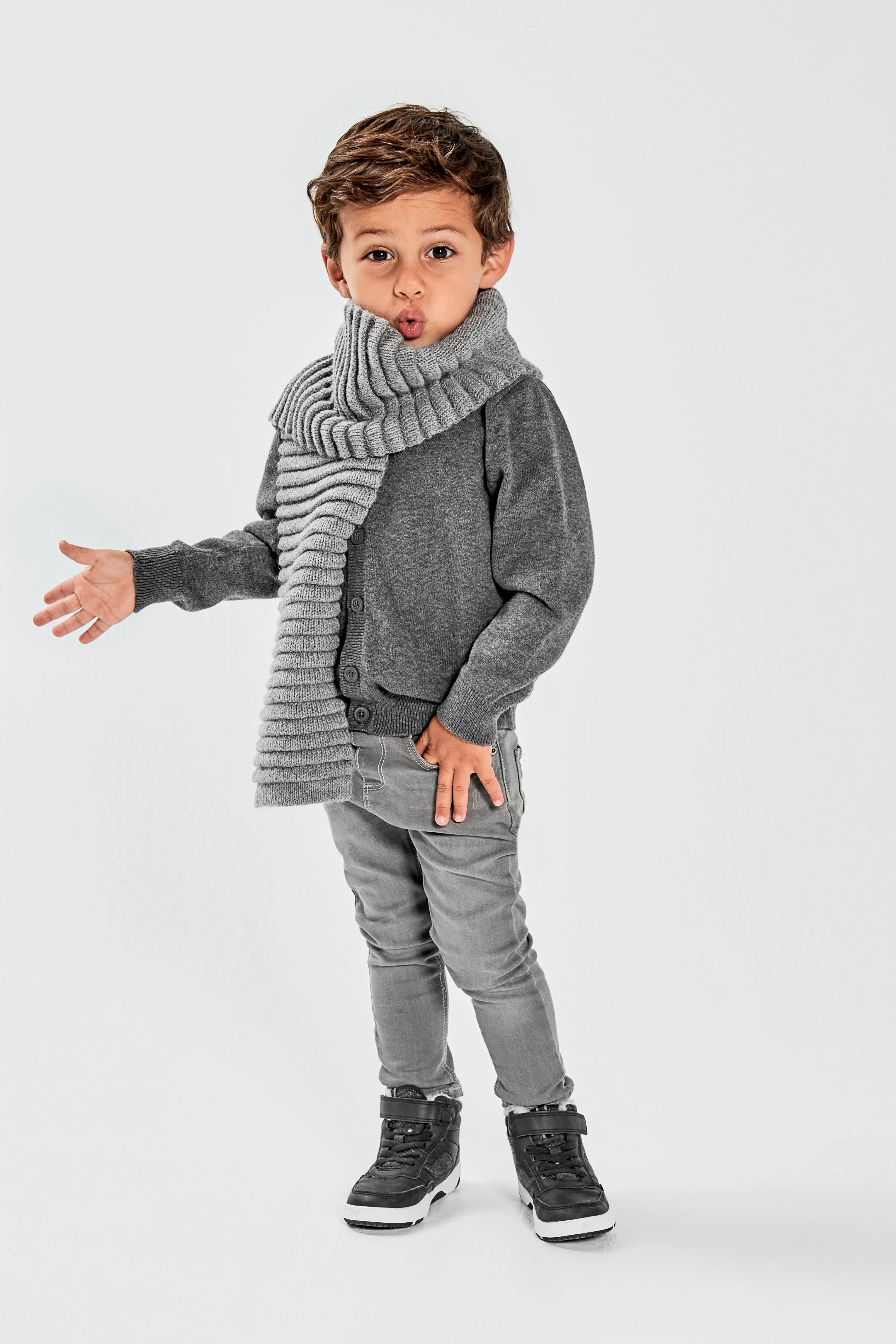 Kids (4-5 Years) Ribbed Scarf