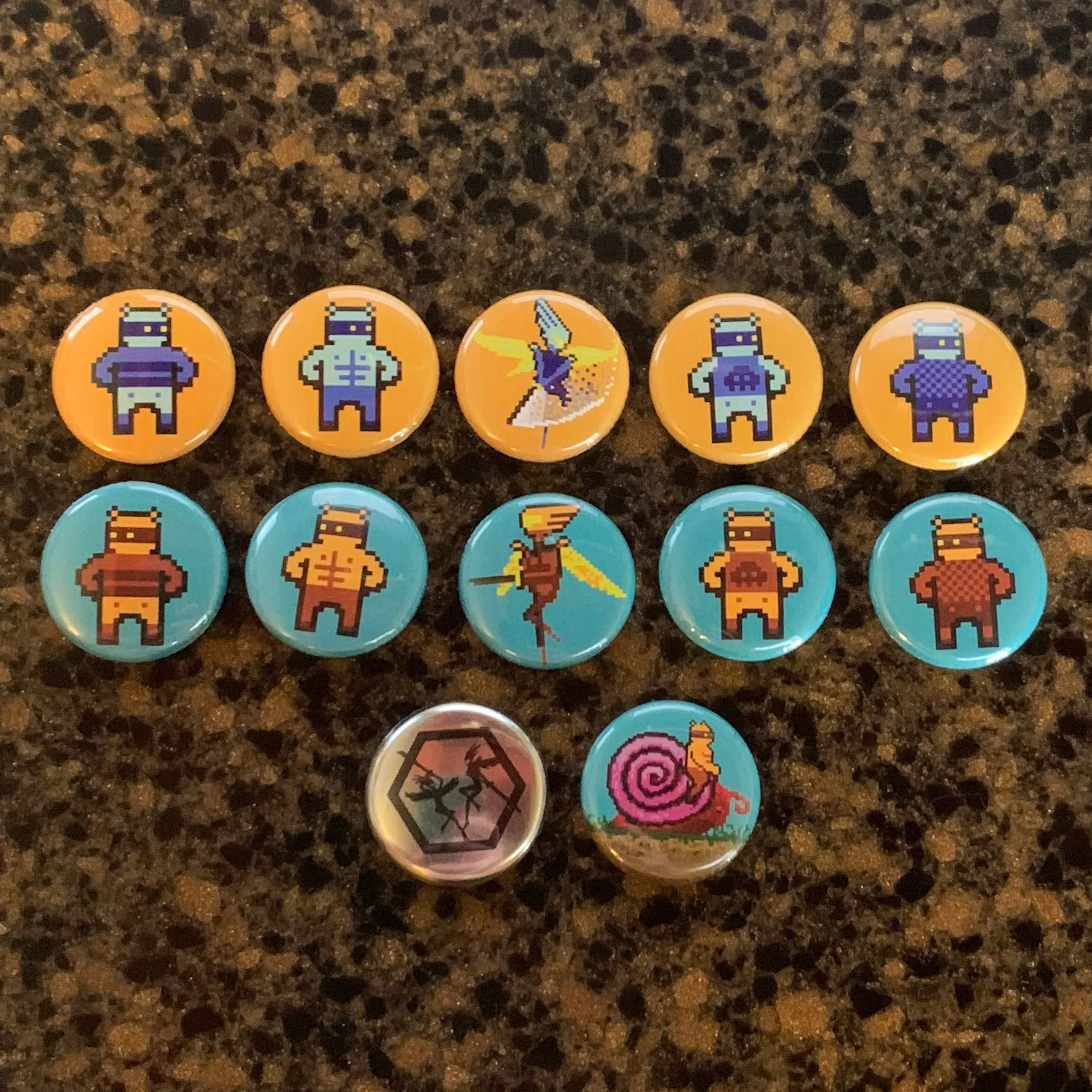 Killer Queen button set (11 buttons plus 1 exclusive!)