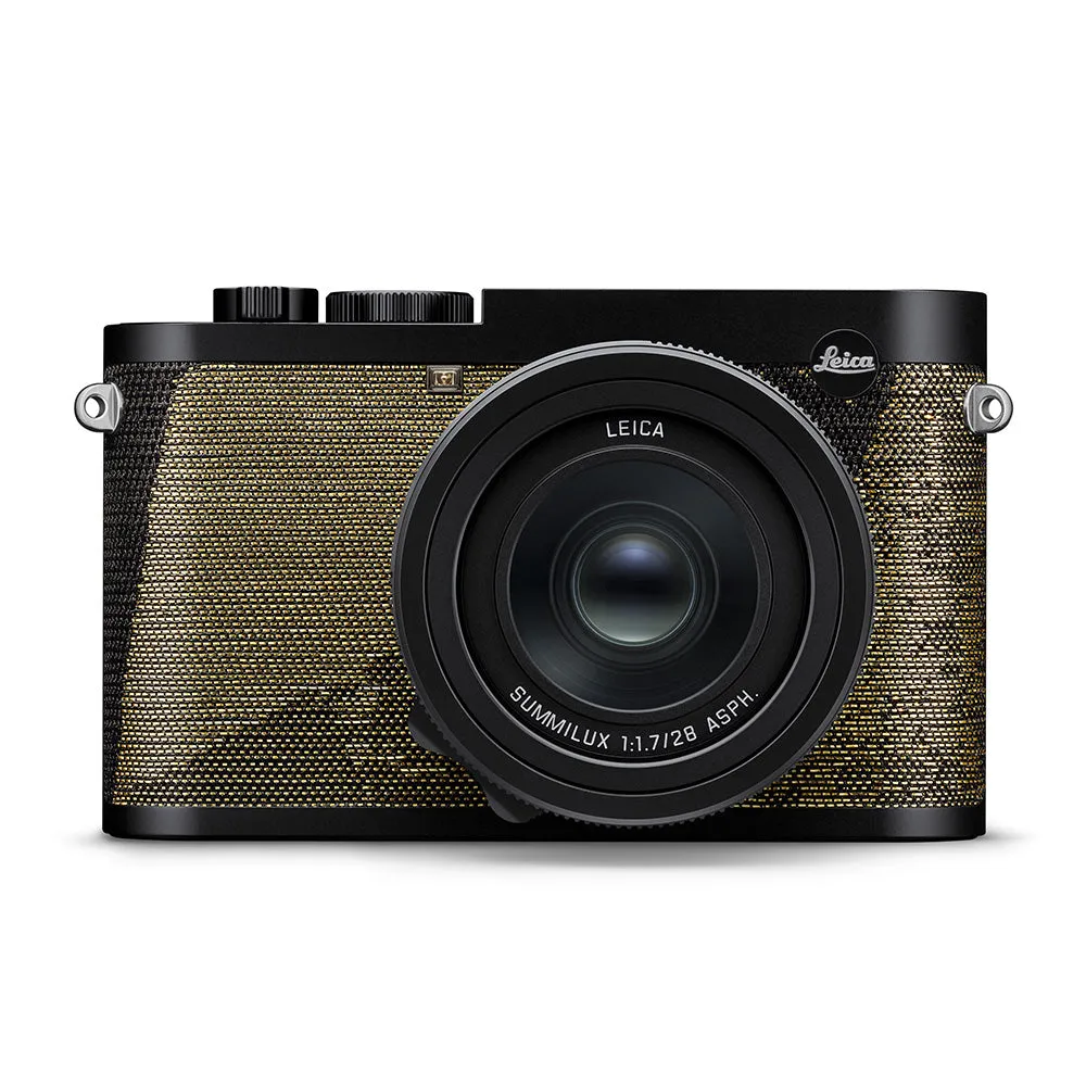 Leica Q2 'Dawn' by Seal