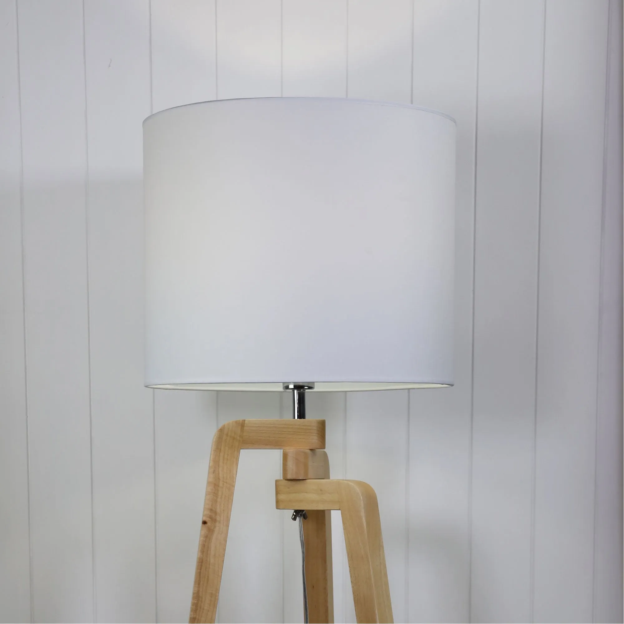 LUND FLOOR LAMP Scandi Inspired Timber Tripod Lamp with Shade