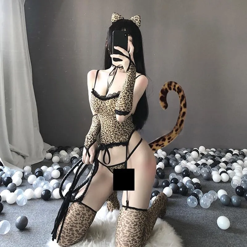 Sassy Leopard Set