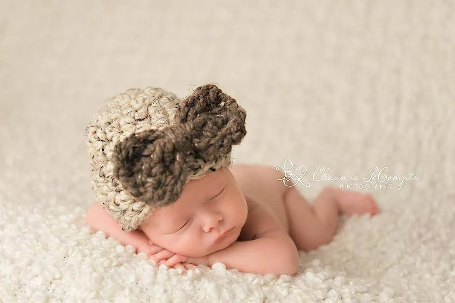 SET Oatmeal Barley Bow Hat and Natural Tan Stretch Knit Wrap