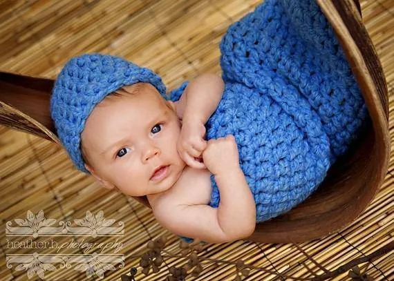 Sky Blue Newborn Cocoon And Hat Set