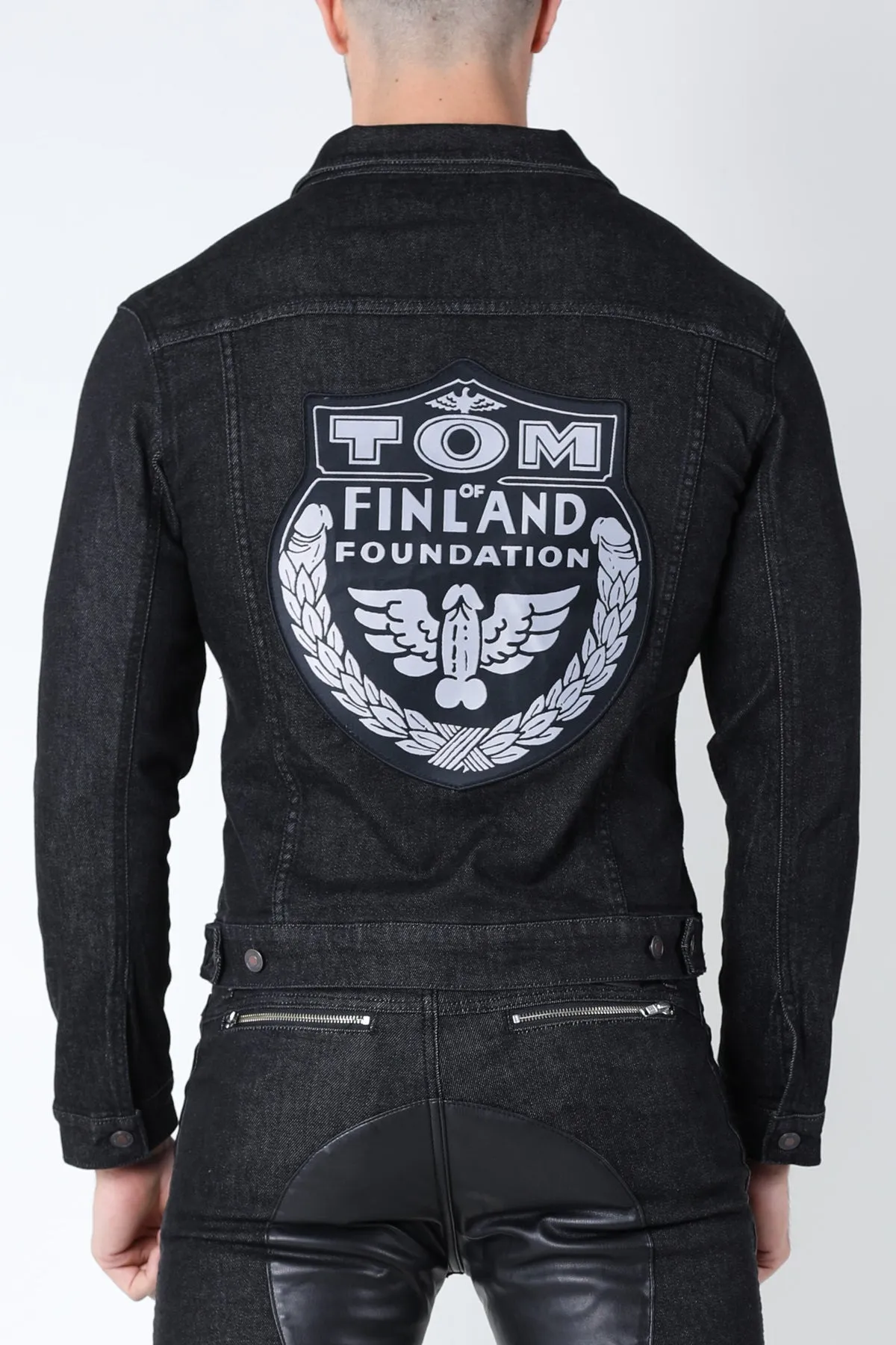 TOM OF FINLAND X CELLBLOCK 13 TOM LOGO BLACK