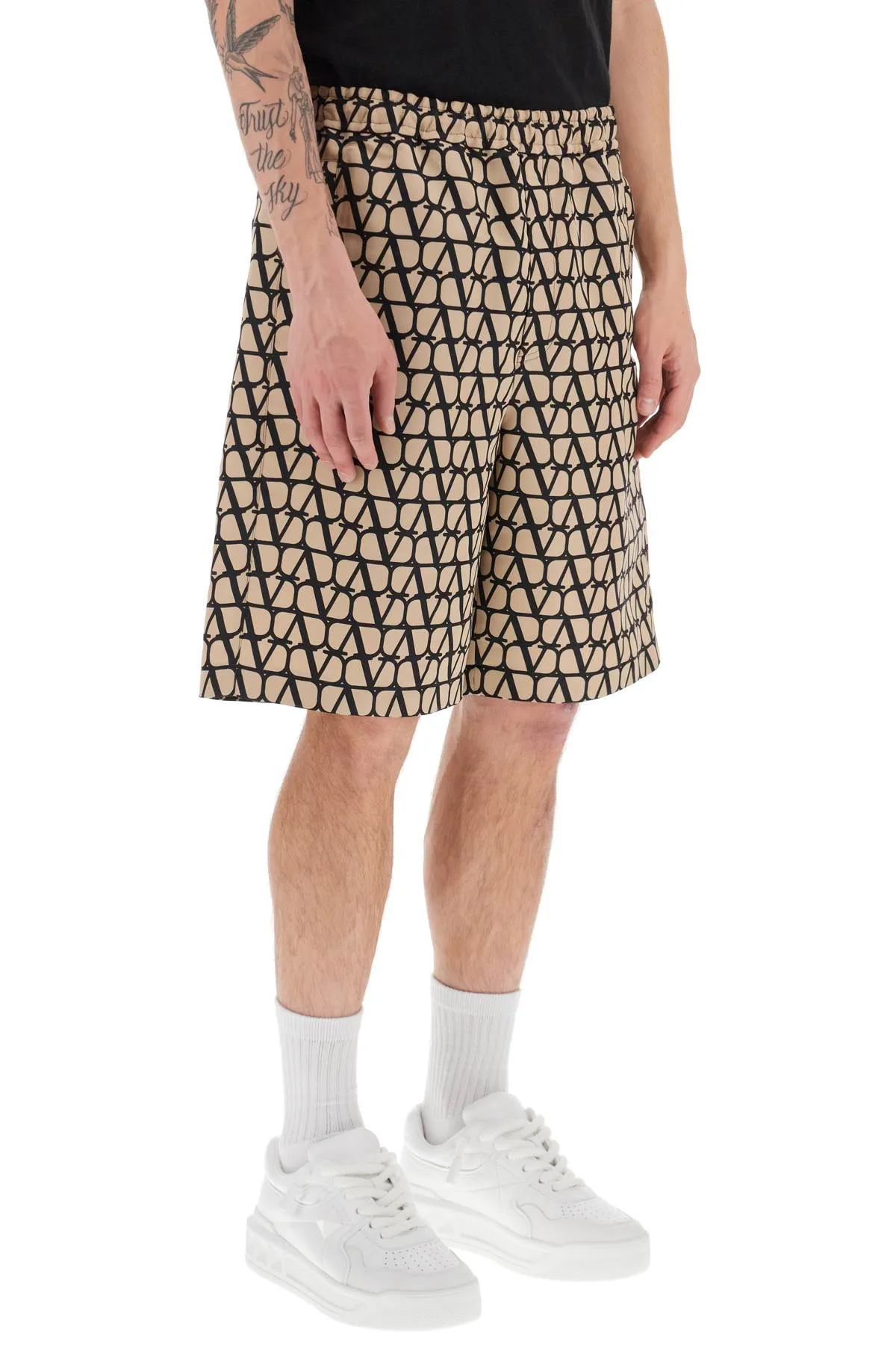 Valentino shorts in silk faille with toile iconographe motif